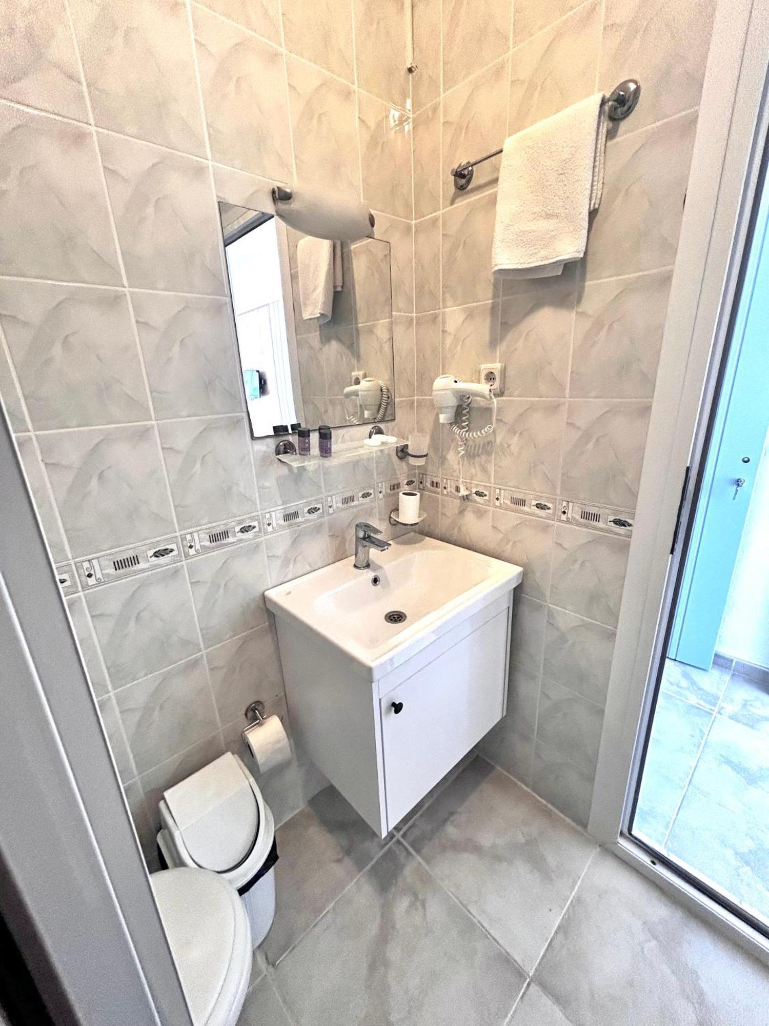 Tunan Motel Ayvalı Cameră foto