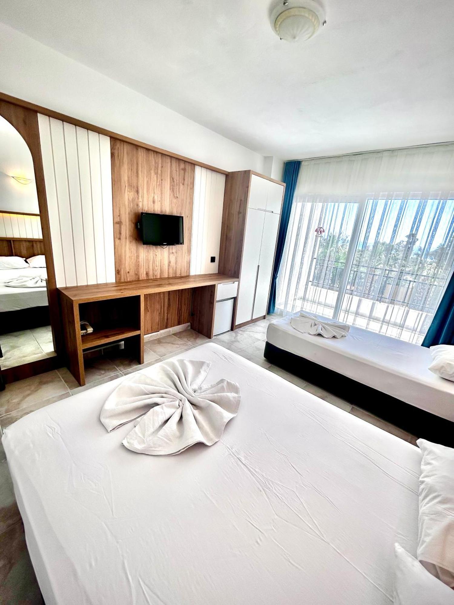 Tunan Motel Ayvalı Cameră foto